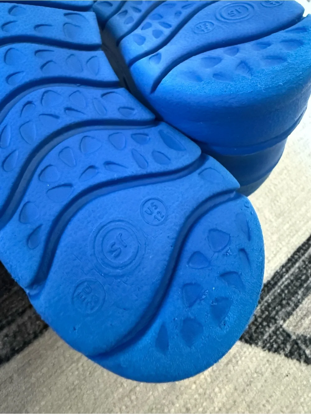 Stride Rite keep your